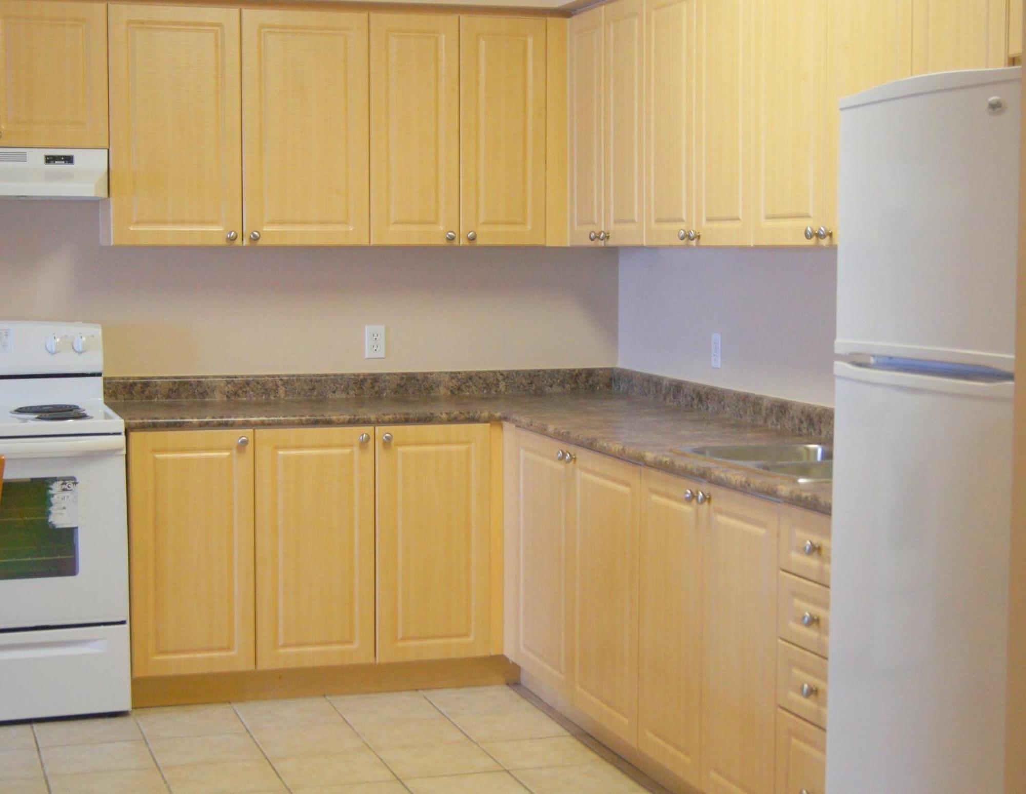 Hotel Laurier - Apartment Style Residence Ватерлоо Екстер'єр фото