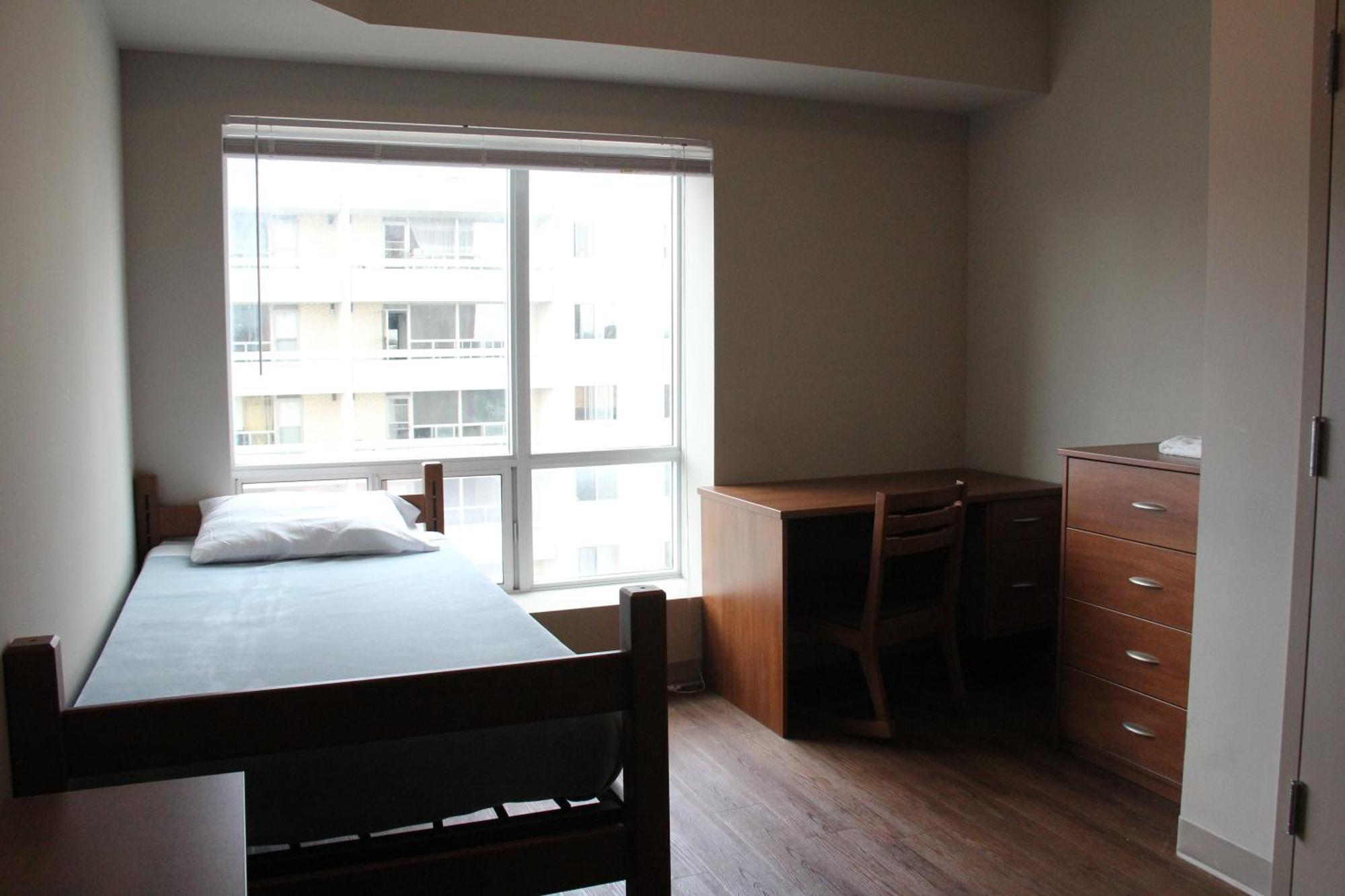 Hotel Laurier - Apartment Style Residence Ватерлоо Екстер'єр фото
